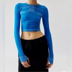 NWT- iets frans Seamless Tie-Back Long Sleeve Top